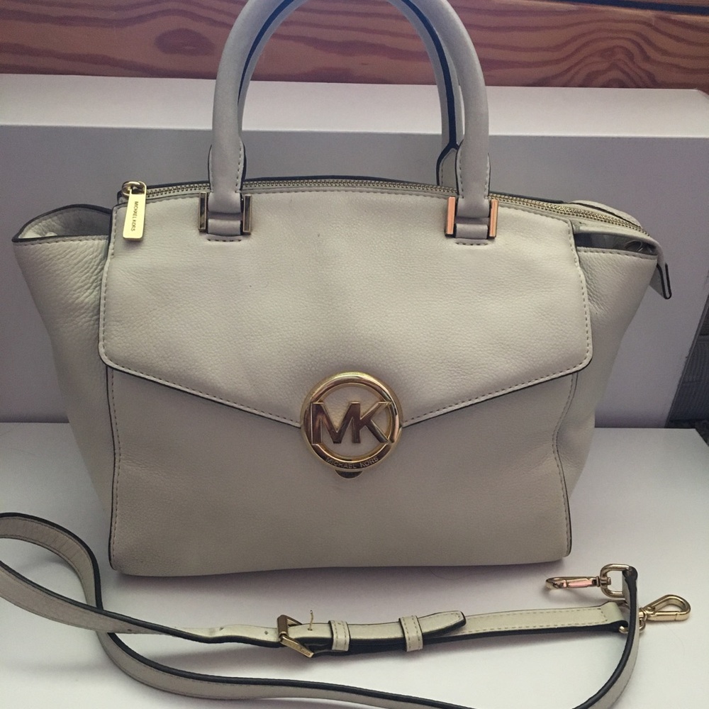 Michael Kors Beige Leather Satchel/Crossbody bag